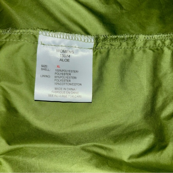 Woolrich Lightweight Windbreaker Rain Jacket in Aloe Green Size XL - Picture 6 of 8